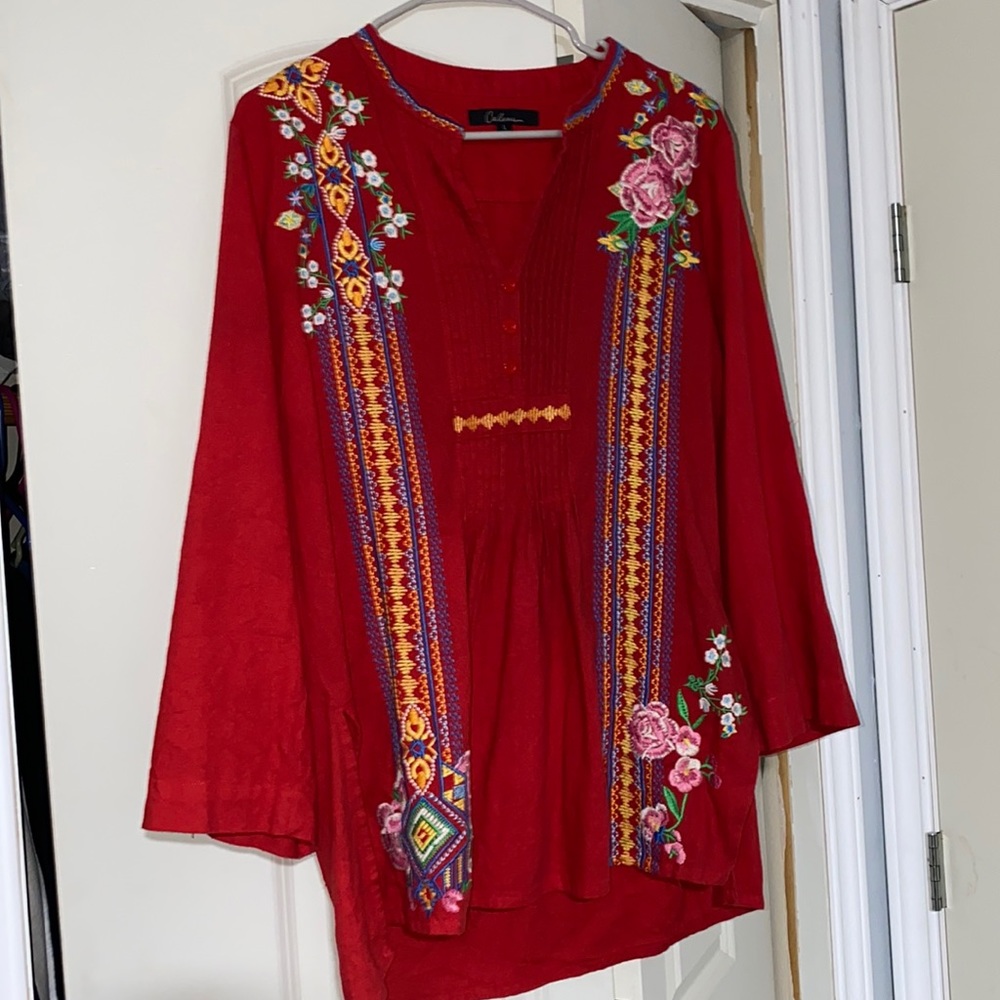 Red long sleeves embroidered shirt
